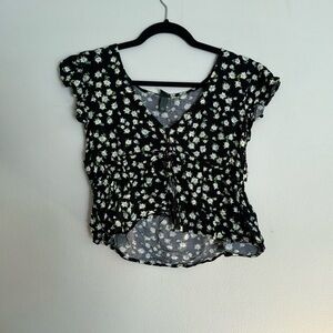 Short sleeve top